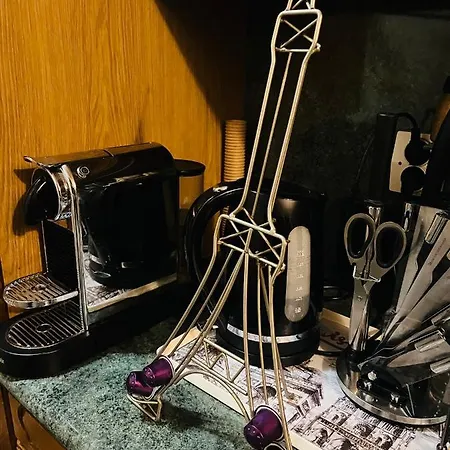 아파트 Au Pied De La Tour Eiffel Trocadero *